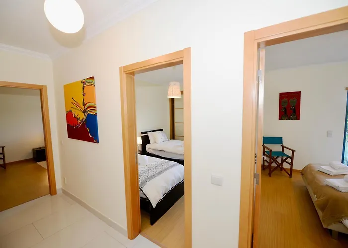 Vela - In Complex Near The Apartman São Martinho do Porto